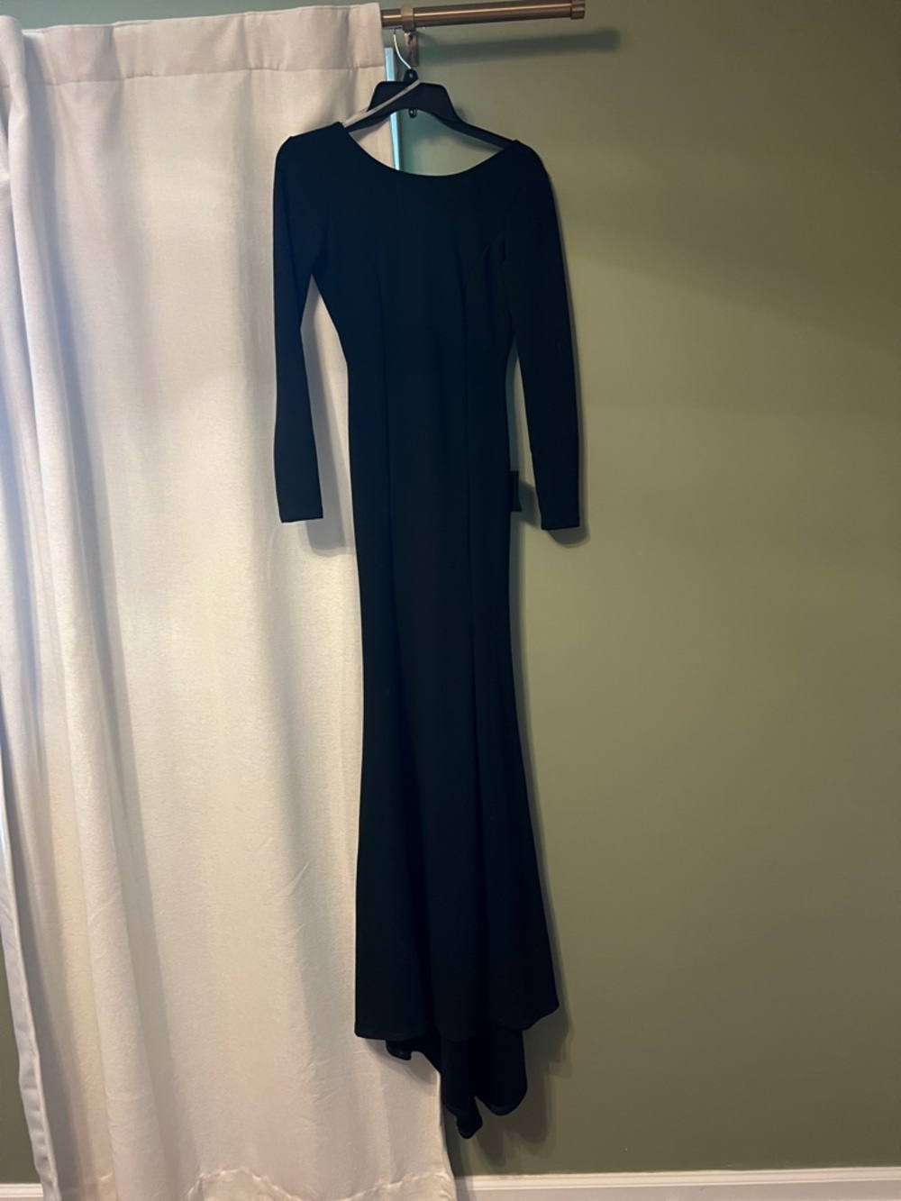 Lulu's Black Long Sleeve Formal Gown